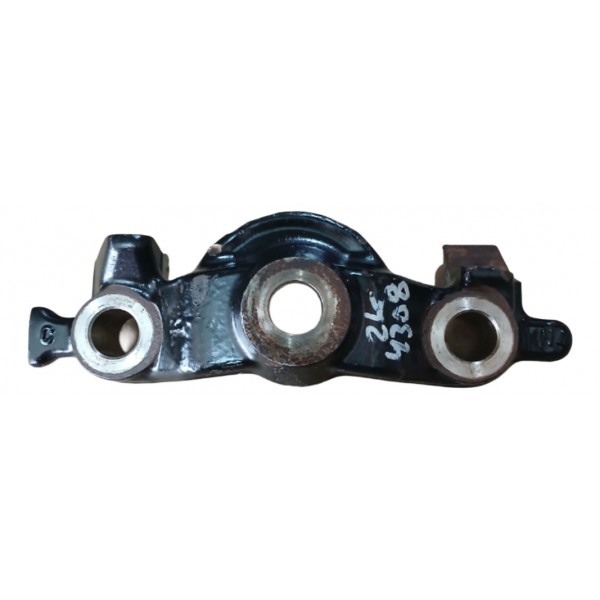 Suporte Base Do Pivô De Bandeja Direito Hilux 4x4 2016/2024